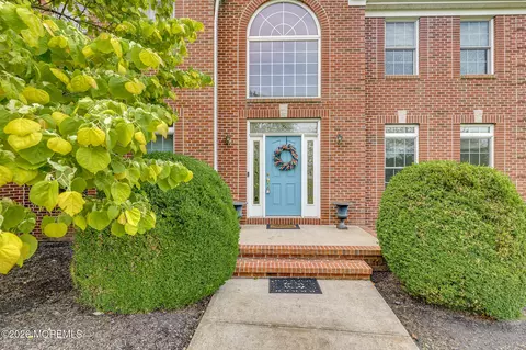 Exterior - 2 Dellaira Ct, Wrightstown, NJ 08562 photo 2 of 18
