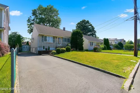 219 Julius St, Iselin, NJ 08830