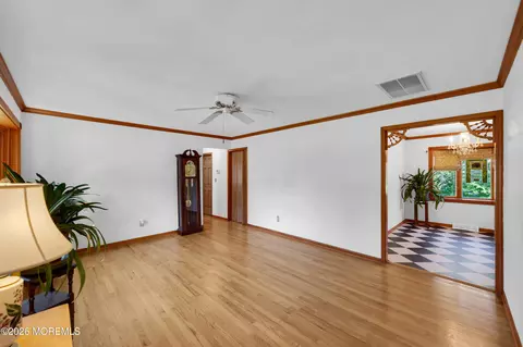 Living - 737 Croy Rd, Brick, NJ 08724 photo 9 of 10
