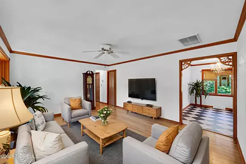 Living - 737 Croy Rd, Brick, NJ 08724 photo 5 of 10
