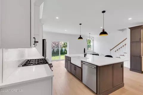 842 Arnold Ave #3, Point Pleasant, NJ 08742