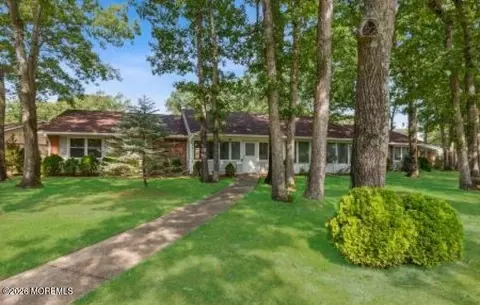 115 Buckingham Dr # A, Lakewood, NJ 08701