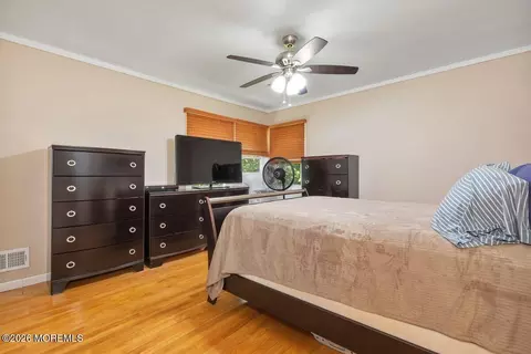 Bedroom - 5 Scholer Dr, Union Beach, NJ 07735 photo 3 of 8