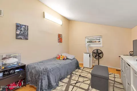 Bedroom - 5 Scholer Dr, Union Beach, NJ 07735 photo 6 of 8