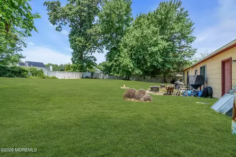 Exterior - 100 Susan Dr, Jackson, NJ 08527 photo 9 of 16