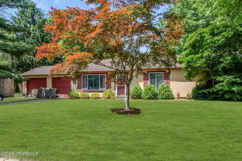Exterior - 100 Susan Dr, Jackson, NJ 08527 photo 2 of 16