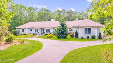 16 Tonys Dr, Little Egg Harbor, NJ 08087
