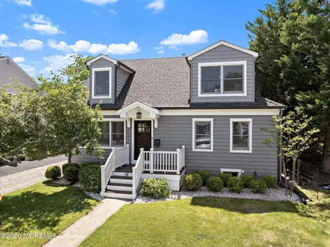 58 Iroquois Rd, Manasquan, NJ 08736