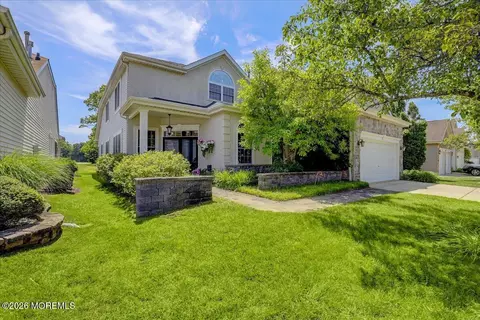 50 Spyglass Dr, Jackson, NJ 08527