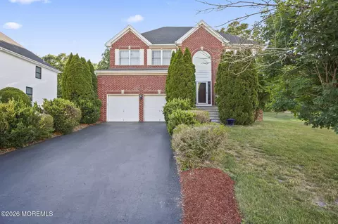 26 Summerhill Ave, Jackson, NJ 08527