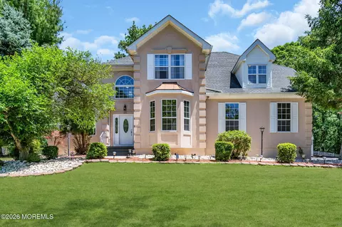 26 Tuscany Dr, Jackson, NJ 08527