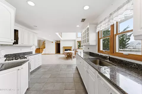 306 Richard Rd, Forked River, NJ 08731 photo 7