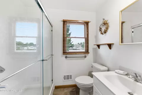 306 Richard Rd, Forked River, NJ 08731 photo 8
