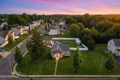 181 Locust Ave, Howell, NJ 07731