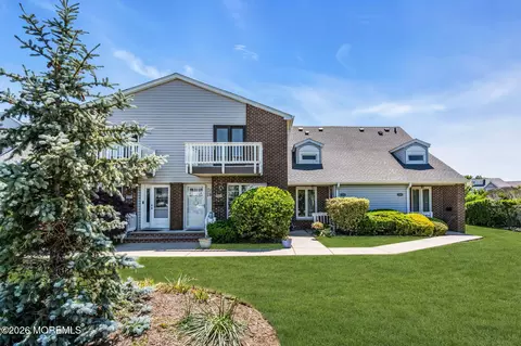 25 Meadow Ave #51, Monmouth Beach, NJ 07750