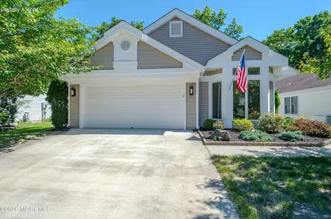2328 Coral Leaf Rd, Toms River, NJ 08755
