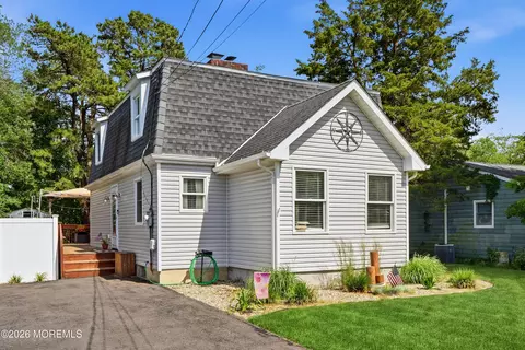 1437 Jay St, Forked River, NJ 08731