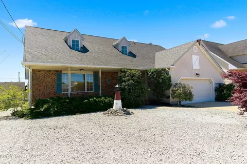 Exterior - 832 Forepeak Dr, Forked River, NJ 08731 photo 3 of 9
