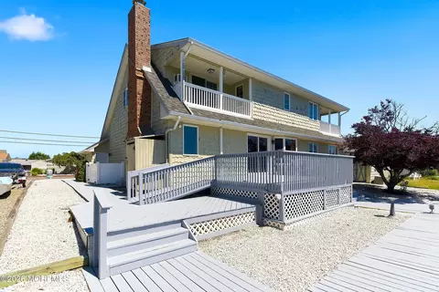 Exterior - 832 Forepeak Dr, Forked River, NJ 08731 photo 9 of 9