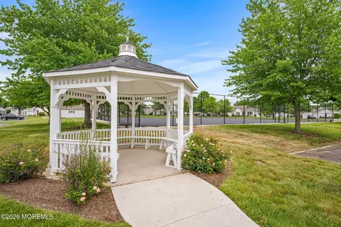 281 Mockingbird Dr, Monroe, NJ 08831 photo 49