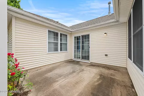 281 Mockingbird Dr, Monroe, NJ 08831 photo 39