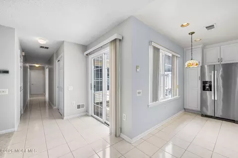 281 Mockingbird Dr, Monroe, NJ 08831 photo 23