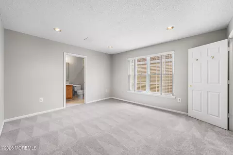 281 Mockingbird Dr, Monroe, NJ 08831 photo 33