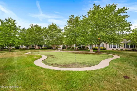 281 Mockingbird Dr, Monroe, NJ 08831 photo 43