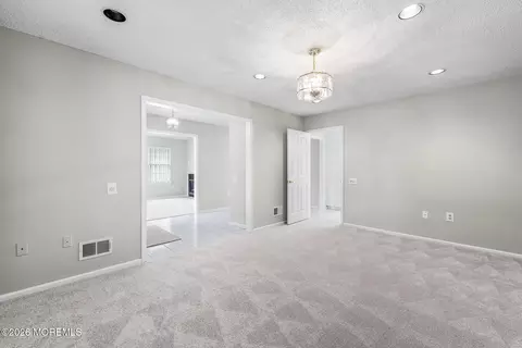 281 Mockingbird Dr, Monroe, NJ 08831 photo 20