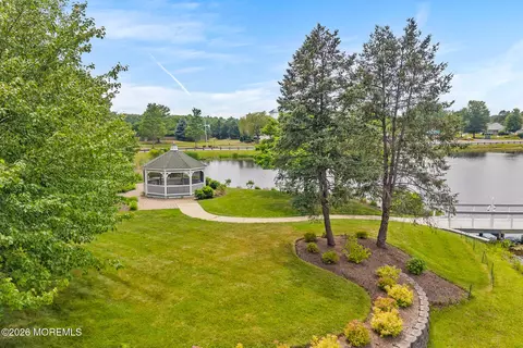281 Mockingbird Dr, Monroe, NJ 08831 photo 51