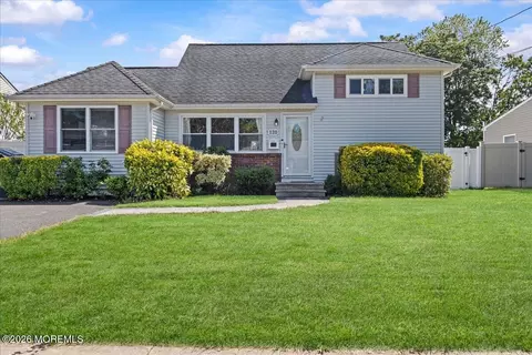120 Dennis Dr, Brick, NJ 08724