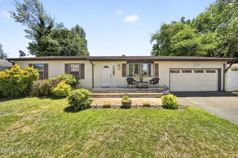 705 Nautilus Blvd, Forked River, NJ 08731