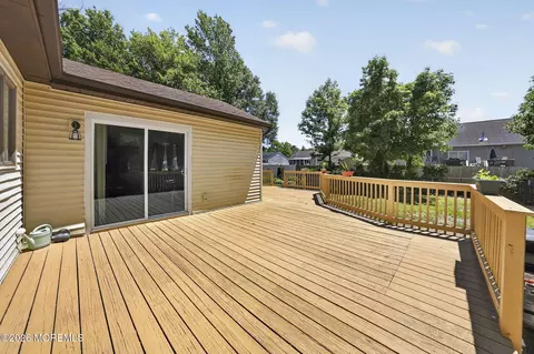 Exterior - 705 Nautilus Blvd, Forked River, NJ 08731 photo 4 of 8