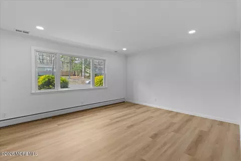 Living - 353 Constitution Dr, Forked River, NJ 08731 photo 4 of 5
