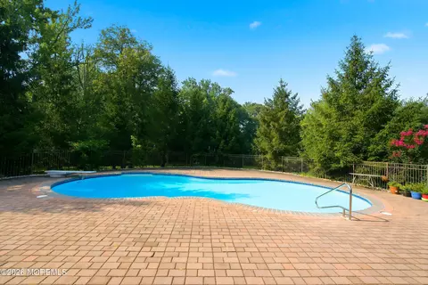 7 Mccampbell Rd, Holmdel, NJ 07733