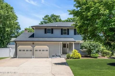 2003 Finderne St, Oakhurst, NJ 07755