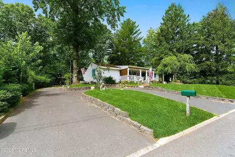 54 Redwood Pl, Jackson, NJ 08527