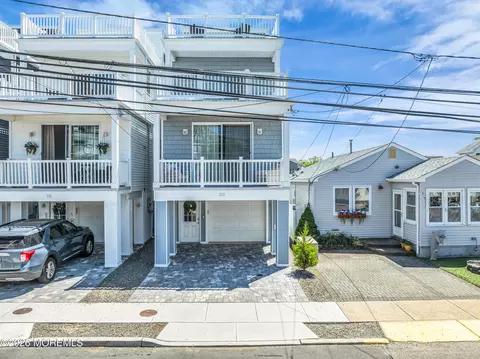 213 Kearney Ave, Seaside Heights, NJ 08751
