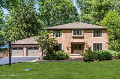 127 Telegraph Hill Rd S, Holmdel, NJ 07733