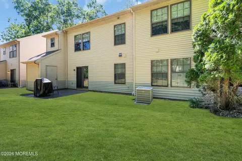Exterior - 163 Lilac Ct, Jackson, NJ 08527 photo 6 of 7