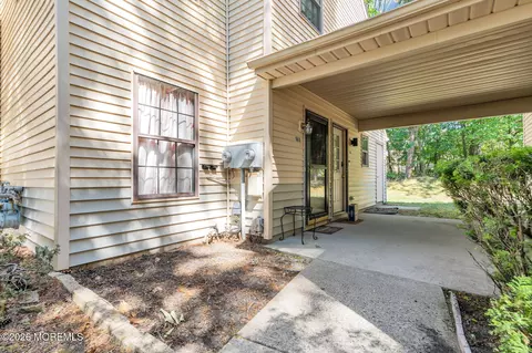 Exterior - 163 Lilac Ct, Jackson, NJ 08527 photo 2 of 7