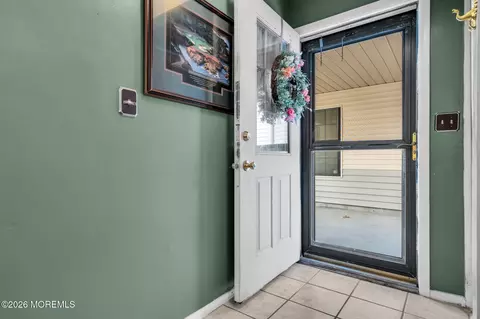 Entry Way - 163 Lilac Ct, Jackson, NJ 08527 photo 1 of 2