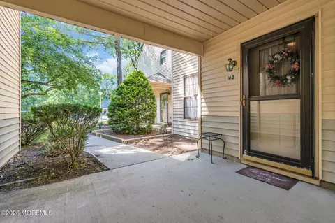 Exterior - 163 Lilac Ct, Jackson, NJ 08527 photo 3 of 7