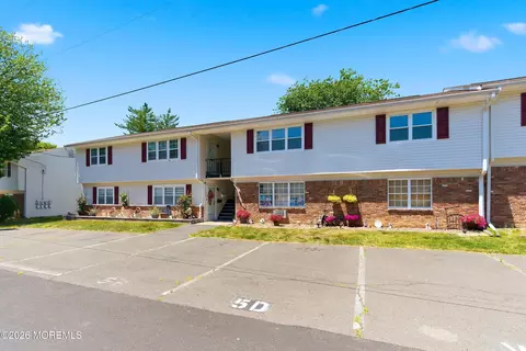 5 Pennsylvania Dr #454 D, Matawan, NJ 07747