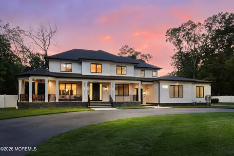 1612 Badger Dr, Toms River, NJ 08755