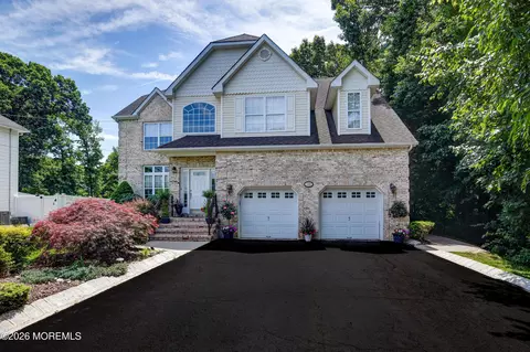 220 Lloyd Rd, Aberdeen, NJ 07747