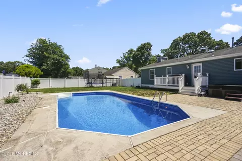 Exterior - 770 Pine Dr, Brick, NJ 08723 photo 6 of 9
