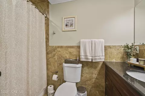 Bath - 770 Pine Dr, Brick, NJ 08723 photo 1 of 2