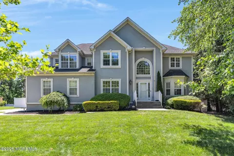 2 Mapleton Rd, Old Bridge, NJ 08857