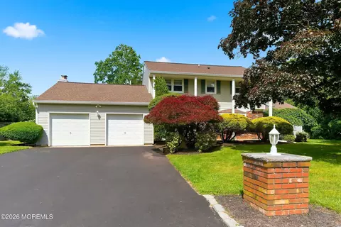 822 York Rd, Brick, NJ 08724